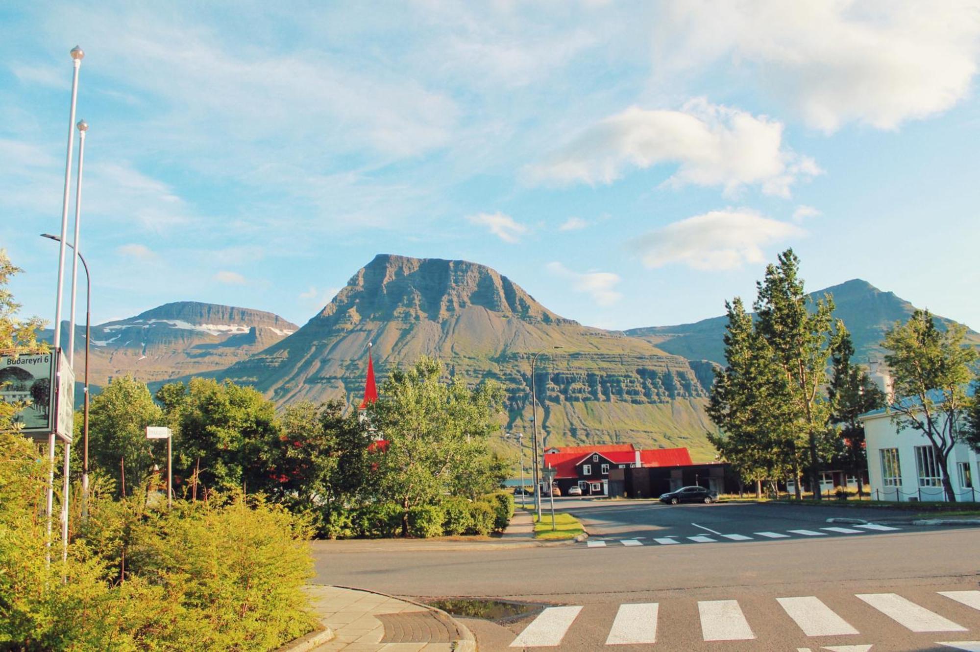 Hotel Austur Reydarfjordur Экстерьер фото