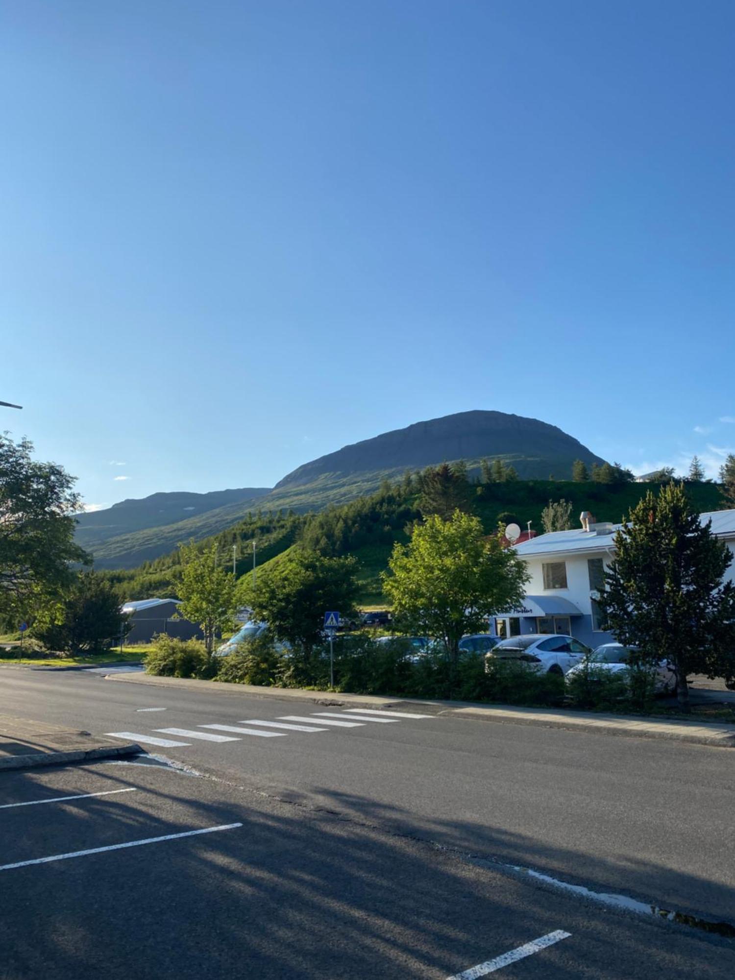 Hotel Austur Reydarfjordur Экстерьер фото