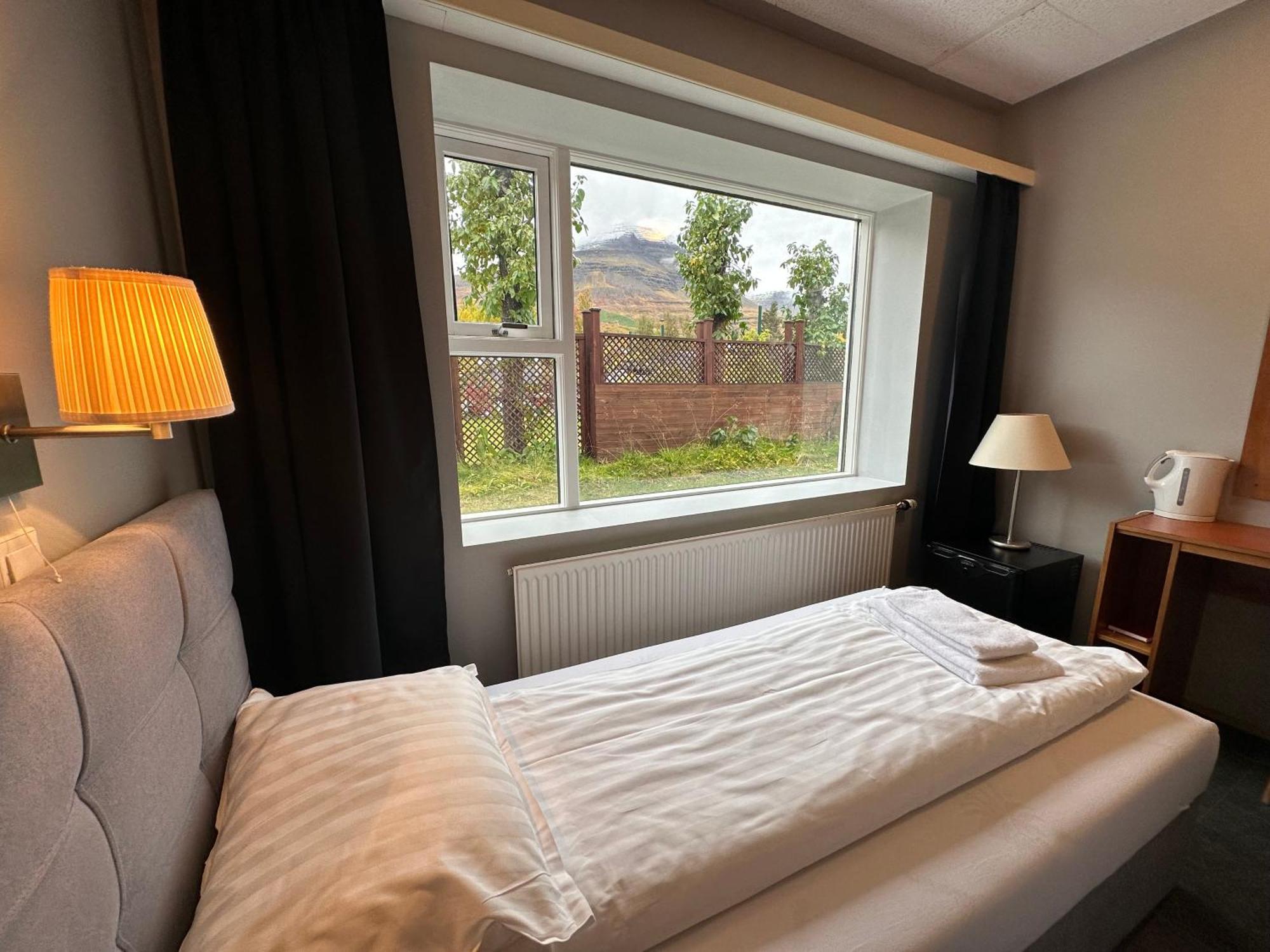 Hotel Austur Reydarfjordur Экстерьер фото